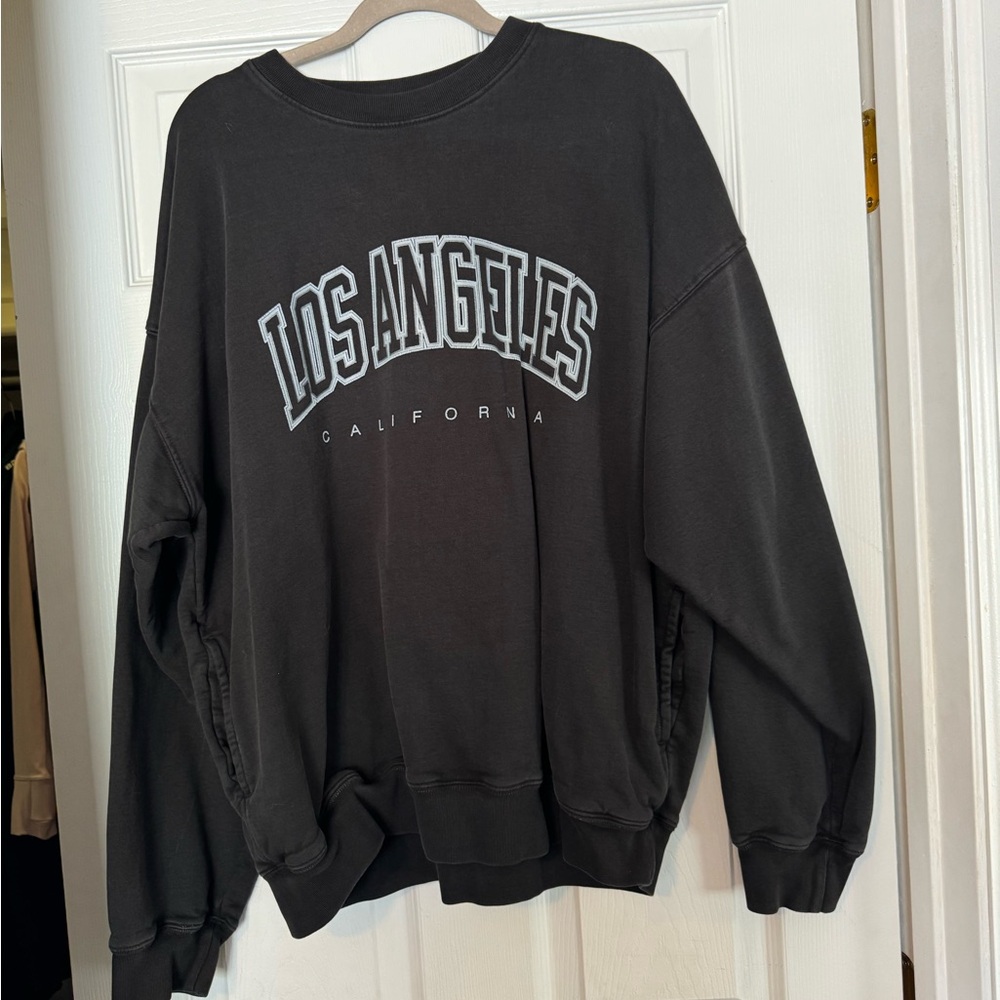 Los Angeles brandy melville crewneck